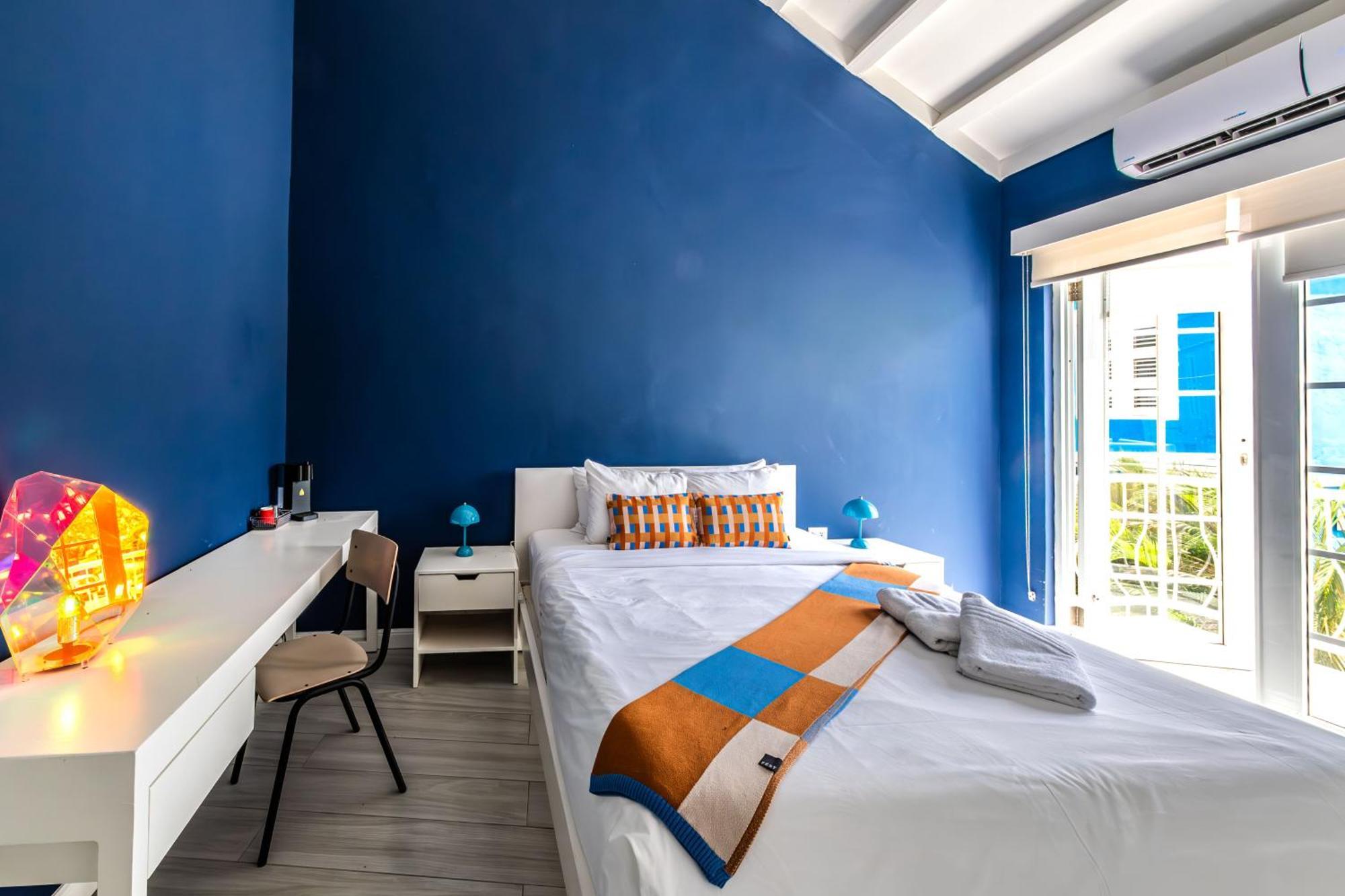 The Freedom Hotel Willemstad Room photo