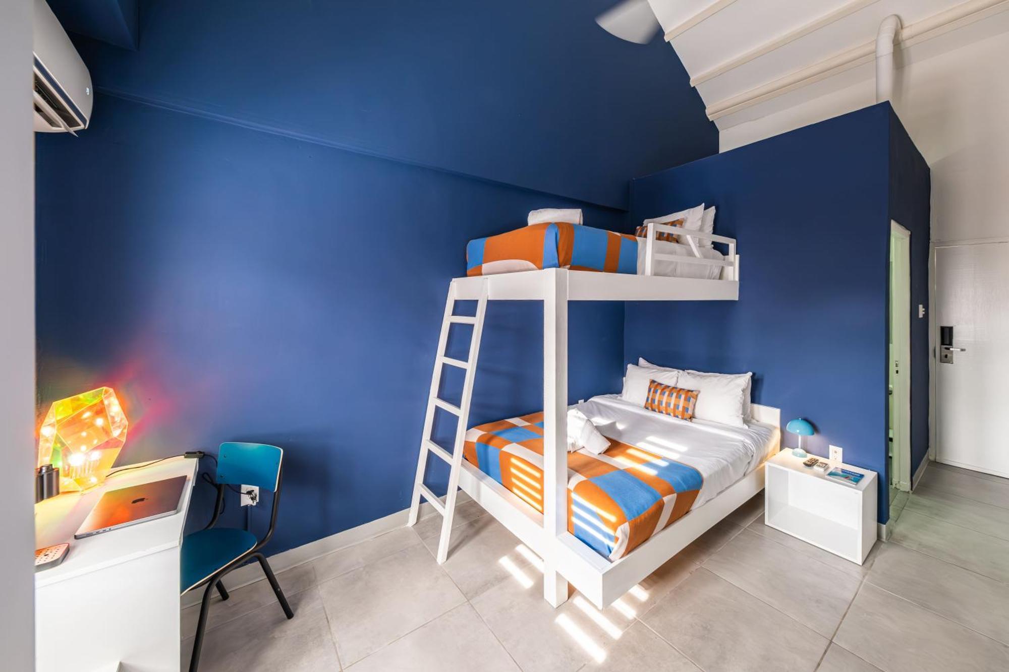 The Freedom Hotel Willemstad Room photo